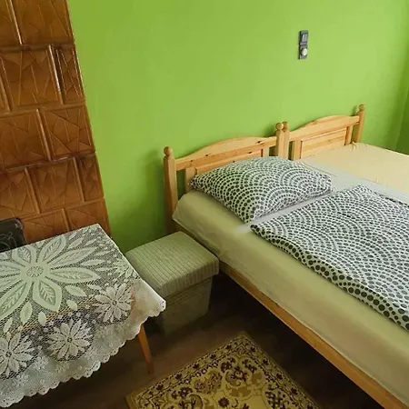 - Balaton 18150 Balatonberény